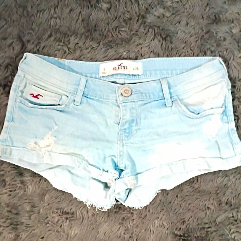 Hollister Light Wash Denim Cut Off Shorts Low Rise 5-Pocket Juniors 3 W26